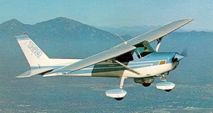 Cessna 152 in flight