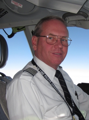 Mustang II builder - Rick Henry in MD-11 enroute from Taipei to Anchorage, September 27, 2011